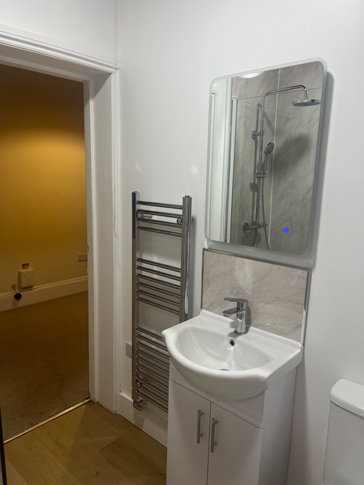 Bristol - 4 Bed Maisonette, Redland, BS6 - To Rent Now for £3,200.00 p/m
