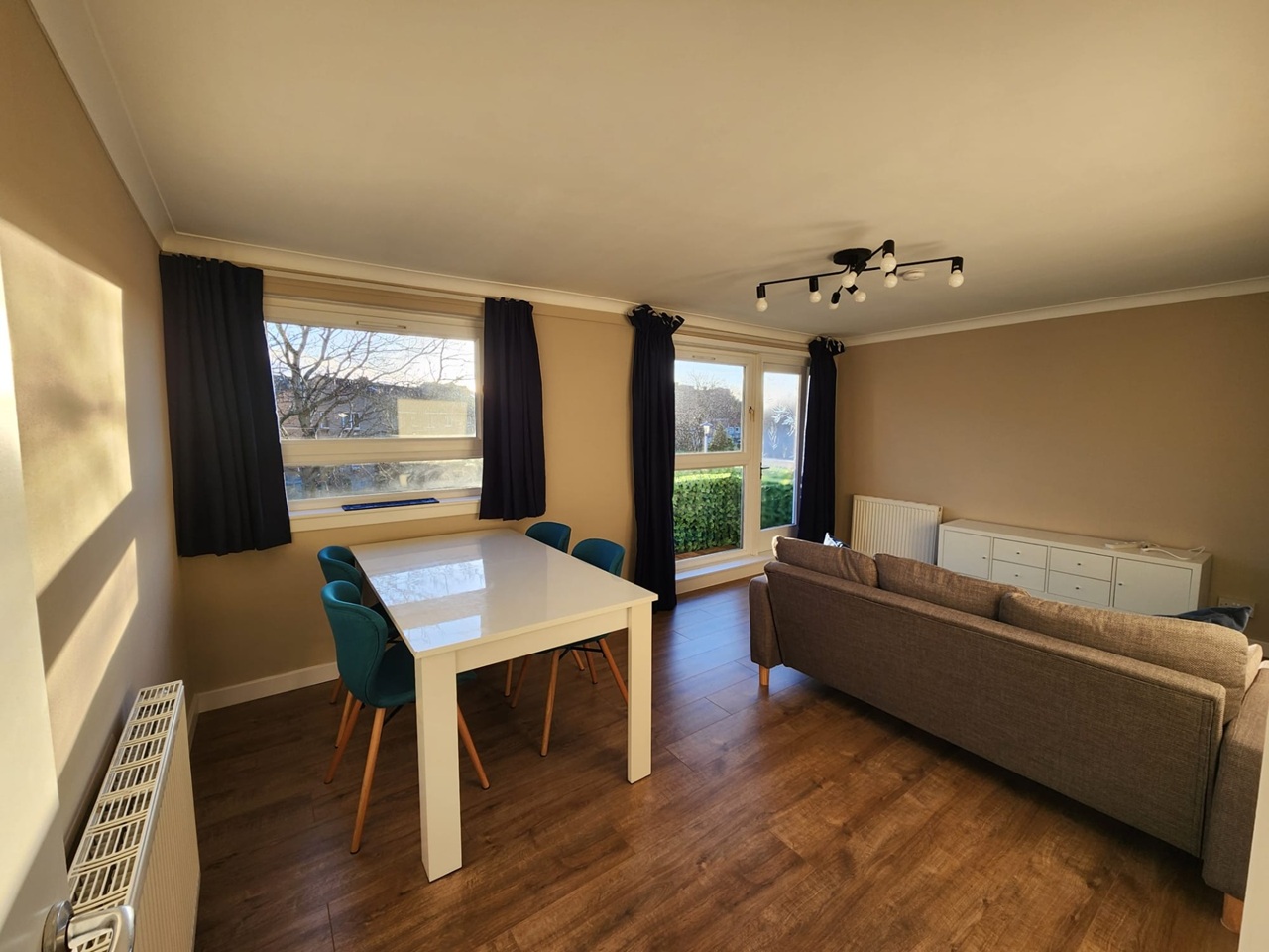 2 Bed Flat, Longstone Park, EH14