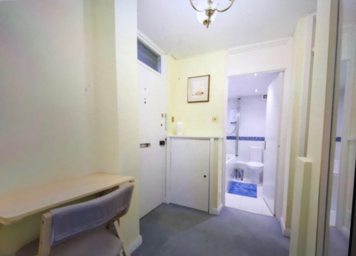 1 Bed Flat, Finborough Road, SW10 photo 4
