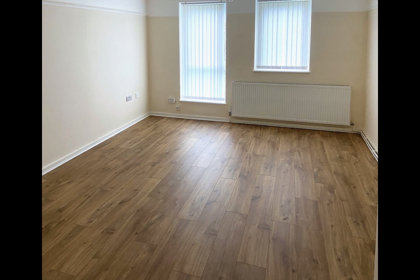 1 Bed Flat, The Maltings, S60 photo 2