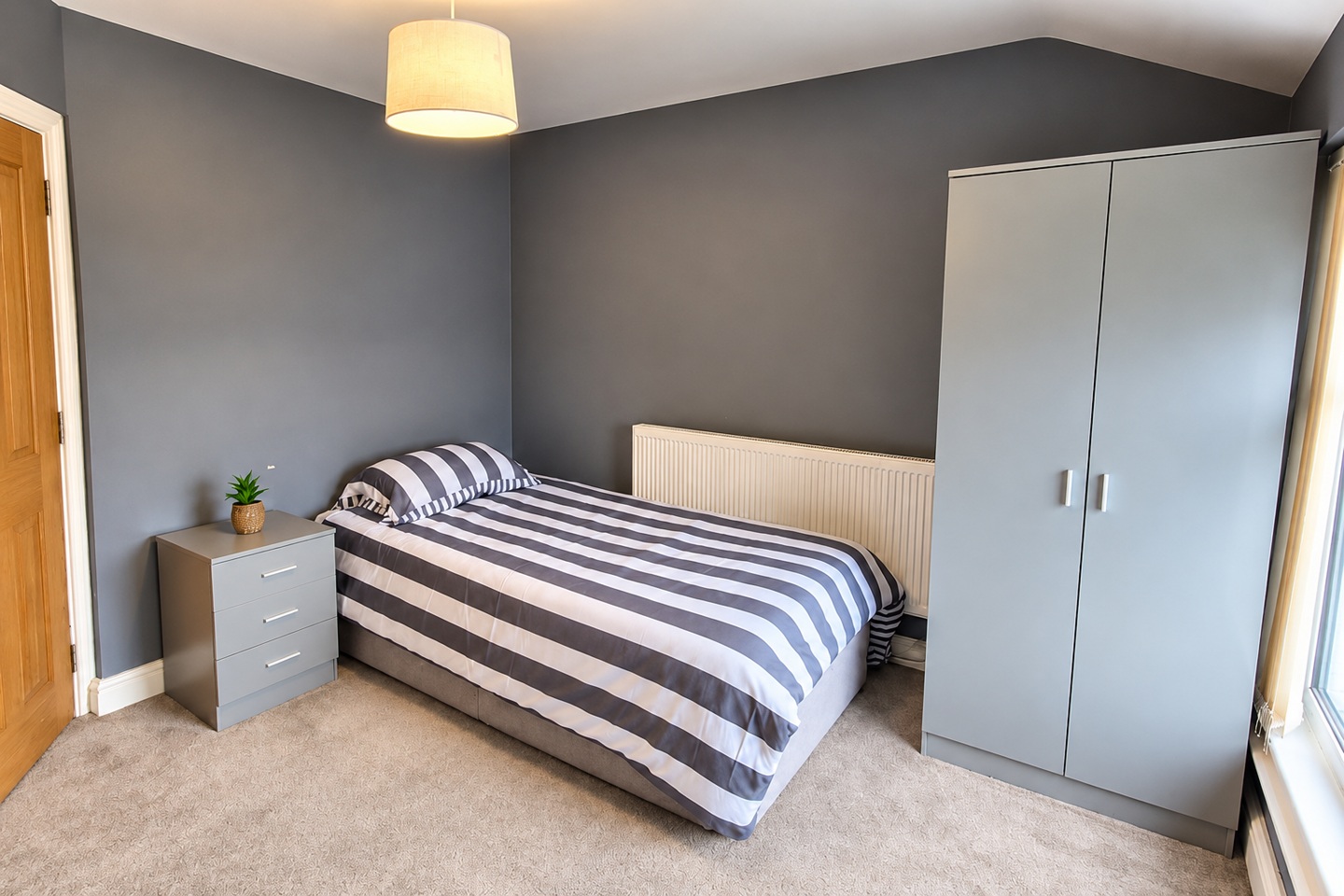 2 Bed Flat, Derby Lane, L13 photo 4