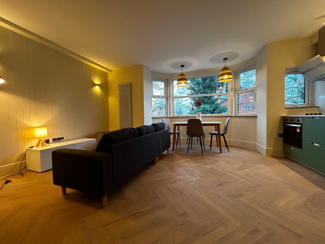 2 Bed Flat, Wilbraham Road, M16 photo 3
