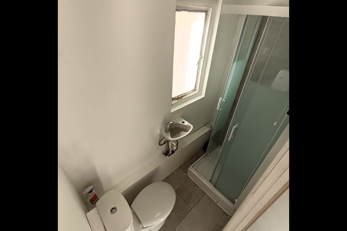 Studio Flat, Howley Place, W2 photo 4