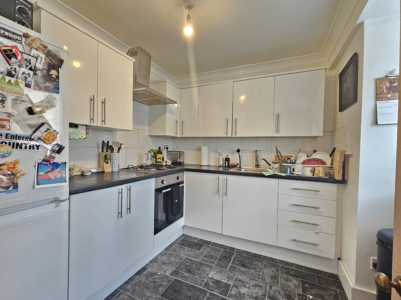 3 Bed Terraced House, Menotti St, E2 photo 5