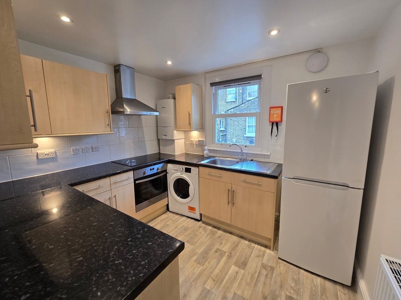 3 Bed Flat, Turquand St, SE17