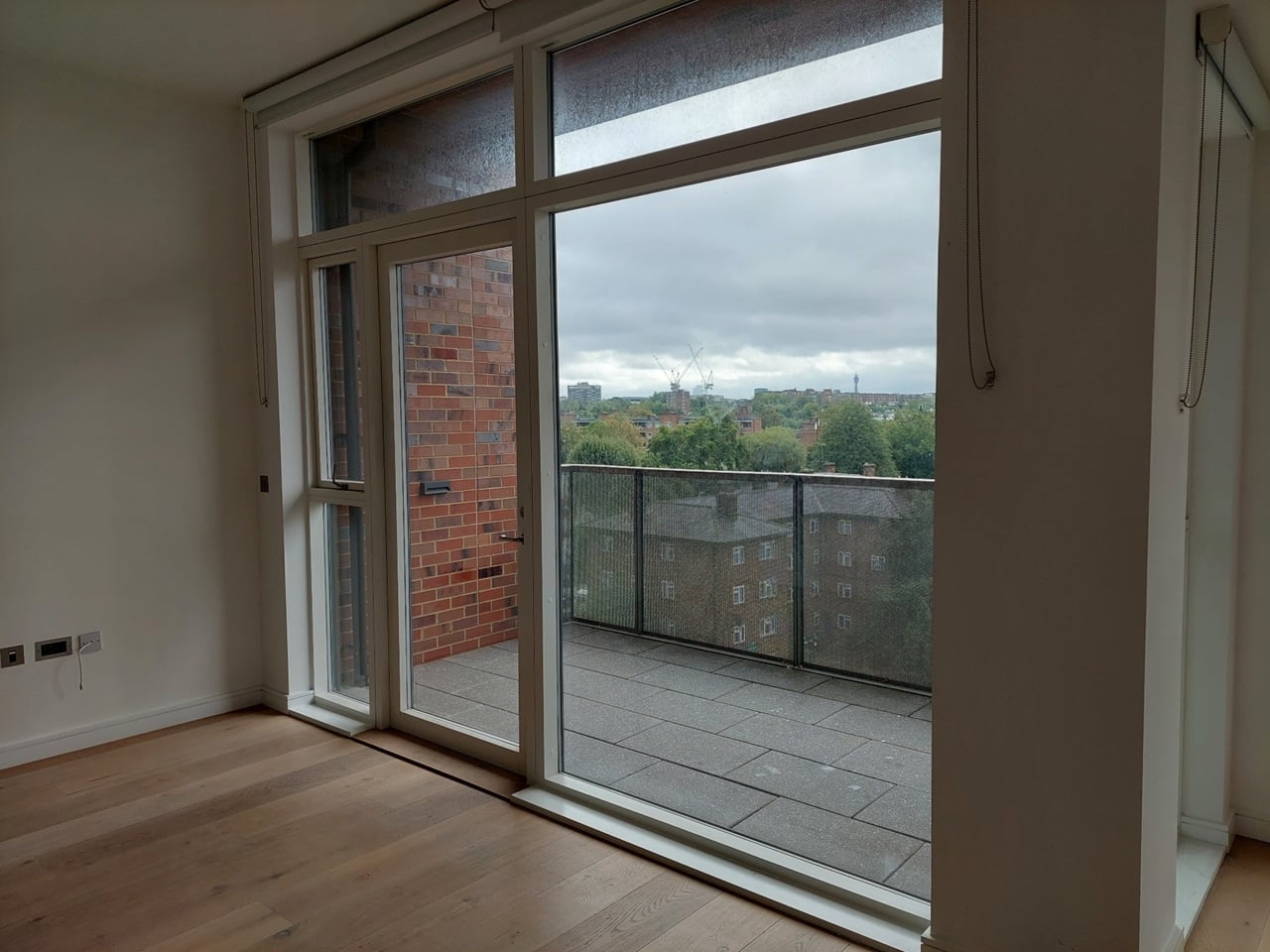 3 Bed Flat, Belsize Road, NW6 photo 3