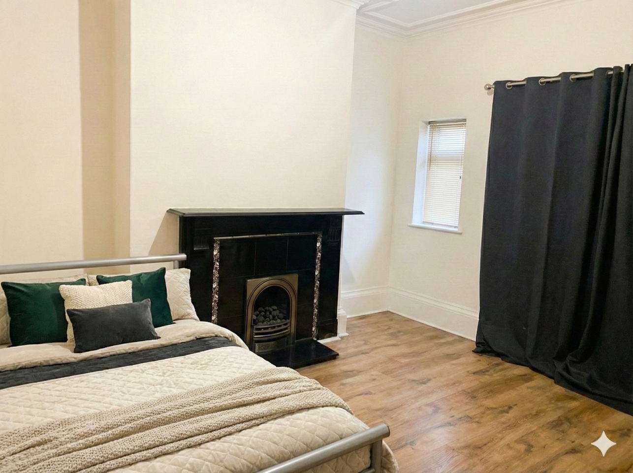 Room in a Shared House, Barnsley Road, S5