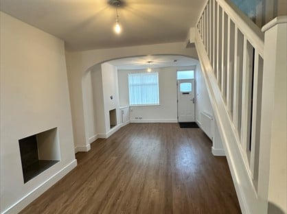 2 bed terraced house for rent in 2 Bed Terraced House, Earl Street, WA2