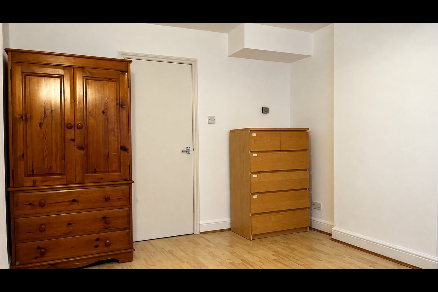 1 Bed Flat, Ongar Road, SW6 photo 2
