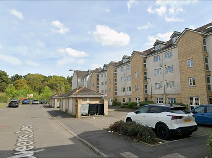 2 bed flat/apartment for rent in 2 Bed Flat, Queens Crescent, EH54