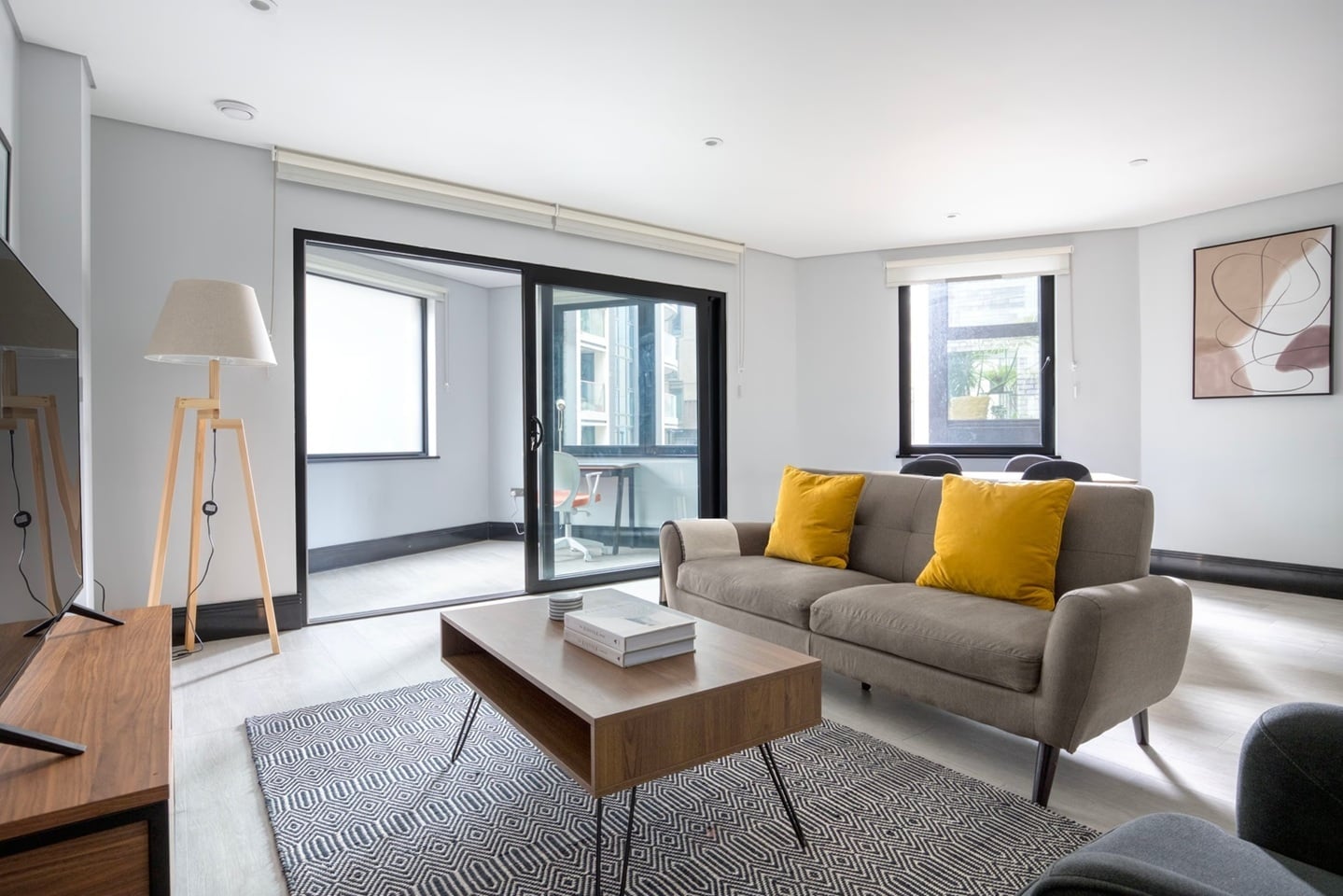 2 Bed Flat, Buckle St, E1