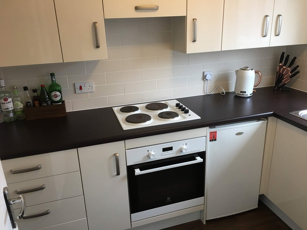 1 Bed Flat, Gefle Close, BS1 photo 2