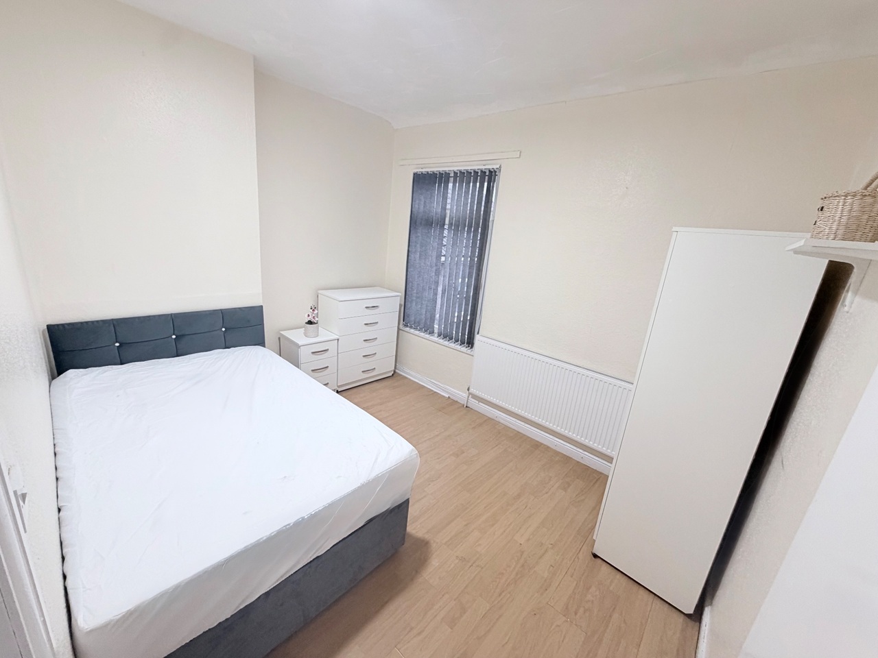 4 Bed Flat, Whitchurch Road, CF14 photo 4