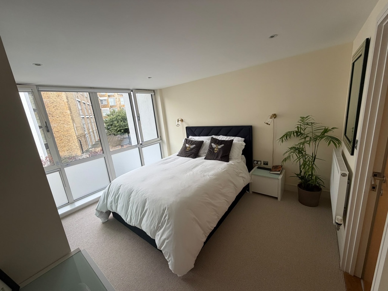 2 Bed Flat, Grant House, SW9