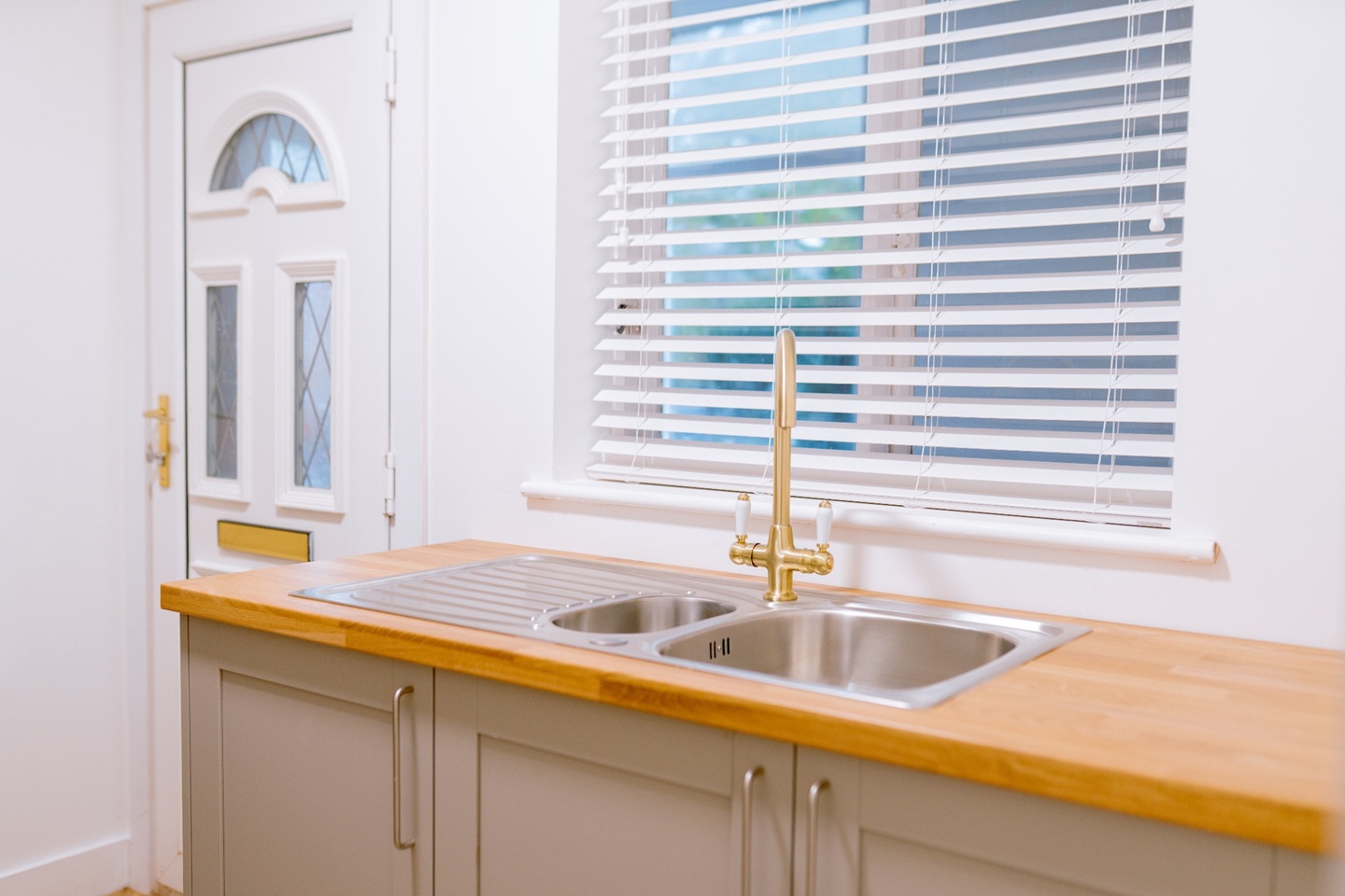Leicester - 2 Bed Semi-Detached House, Hinckley Road, LE3 - To Rent Now ...
