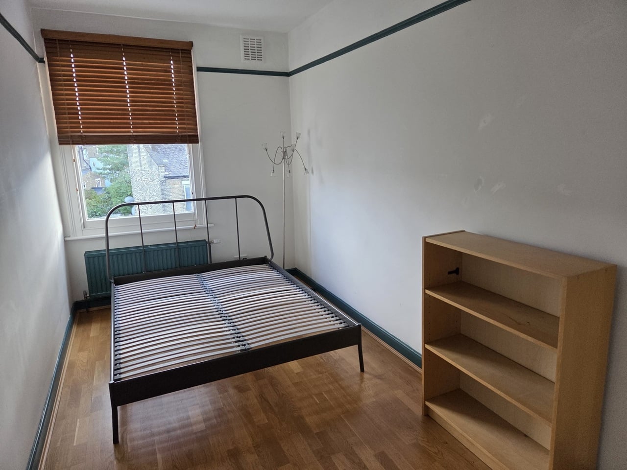 2 Bed Flat, Cardozo Rd, N7 photo 3