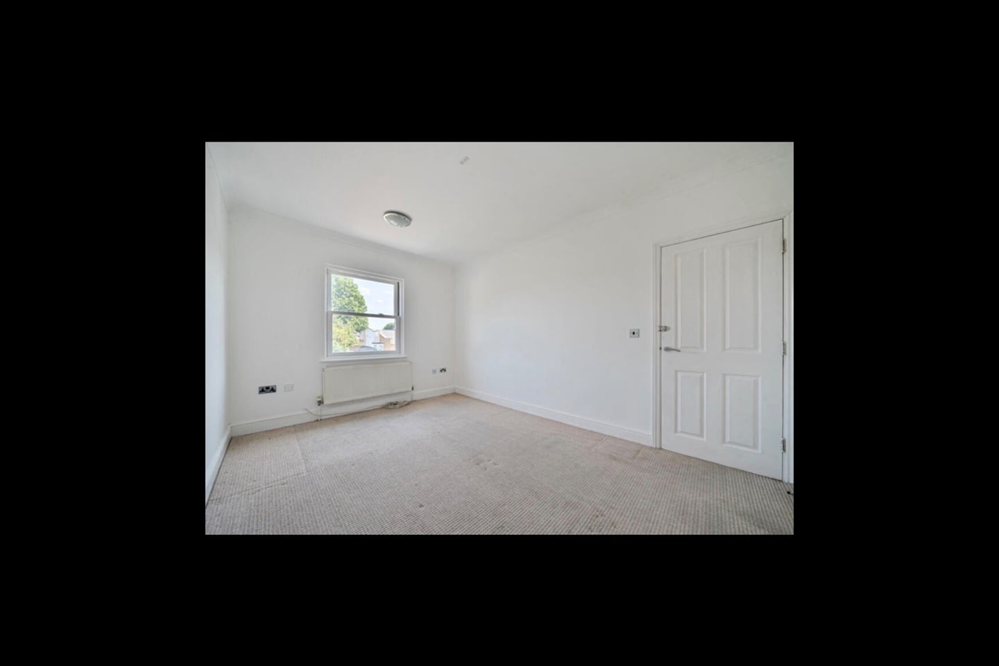 2 Bed Flat, Melbourne Grove, SE22 photo 5