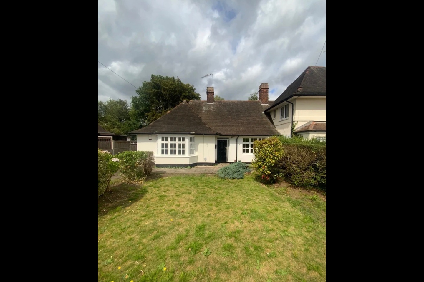 3 Bed Bungalow, Orston Drive, NG8
