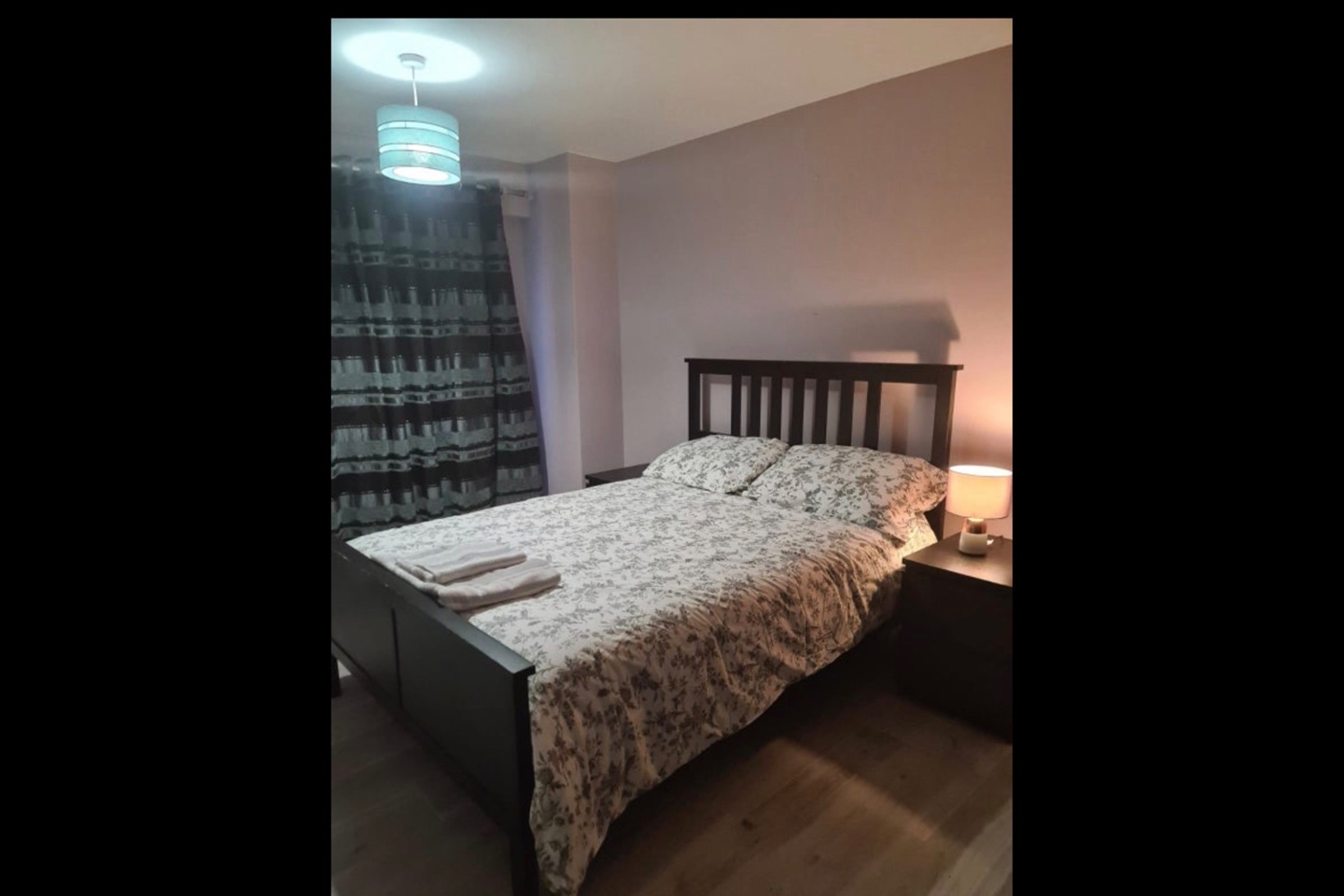 2 Bed Flat, Cheshill Court, M7 photo 2