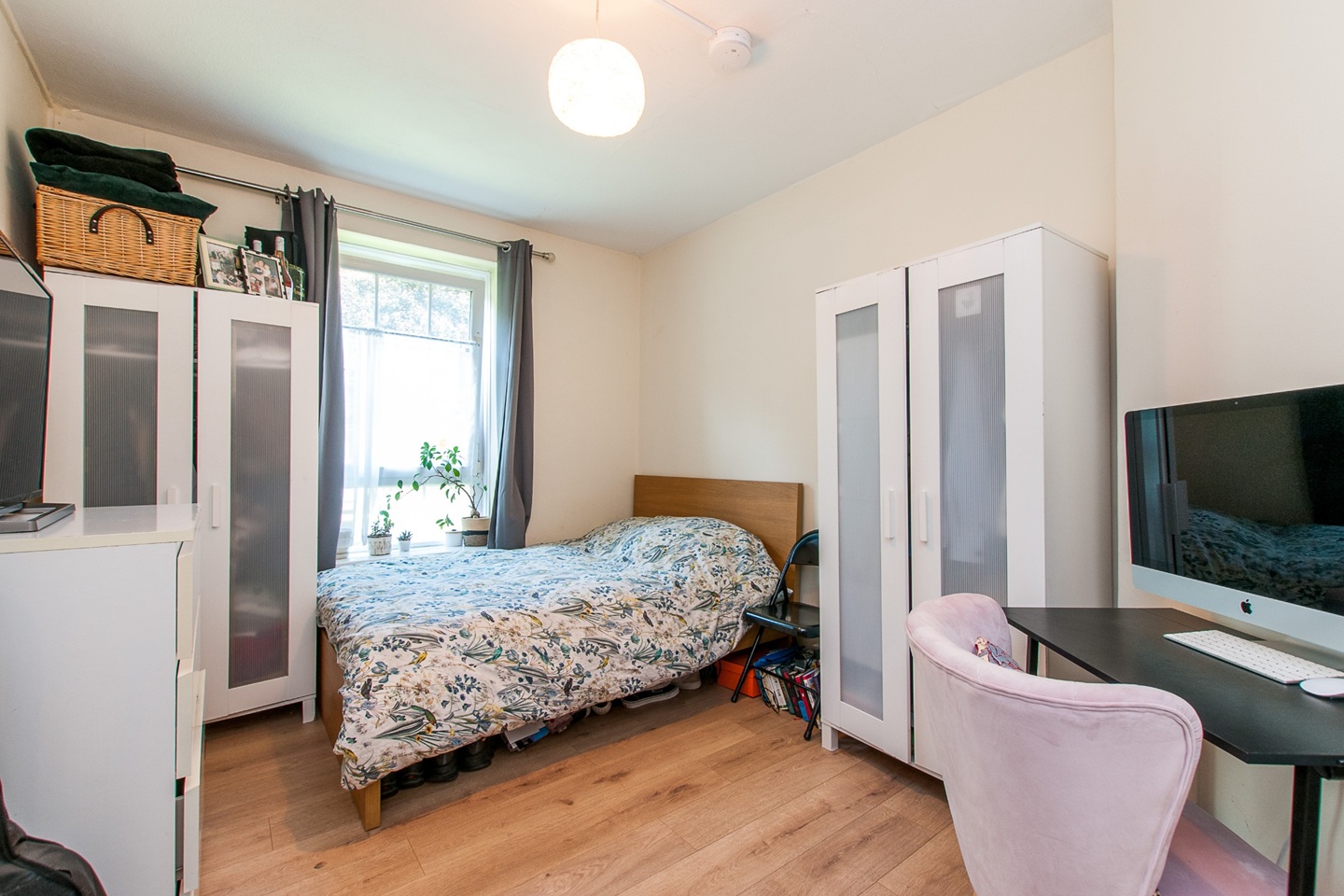 Room in a Shared Flat, Pilgrim House, SE1 photo 3