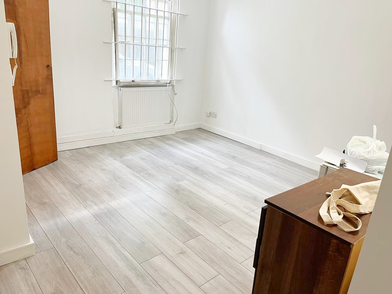 Studio Flat, Clapham Road, SW9 photo 5