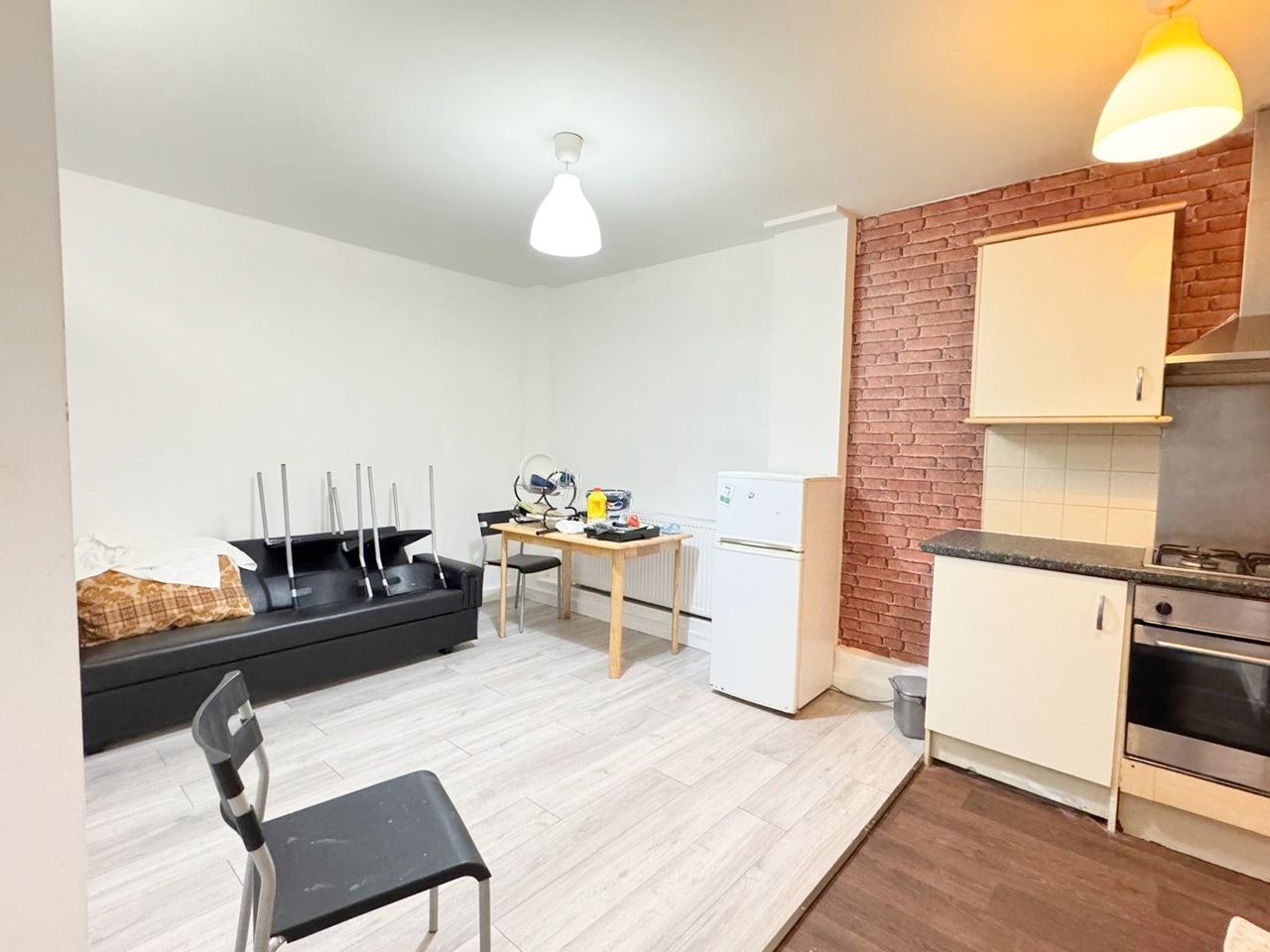 Studio Flat, Clapham Road, SW9 photo 3