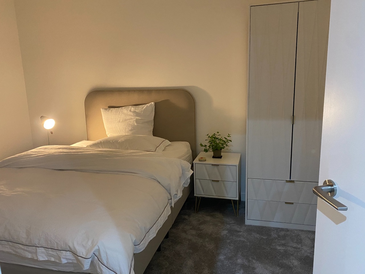 2 Bed Flat, Oxygen Tower, M1 photo 5