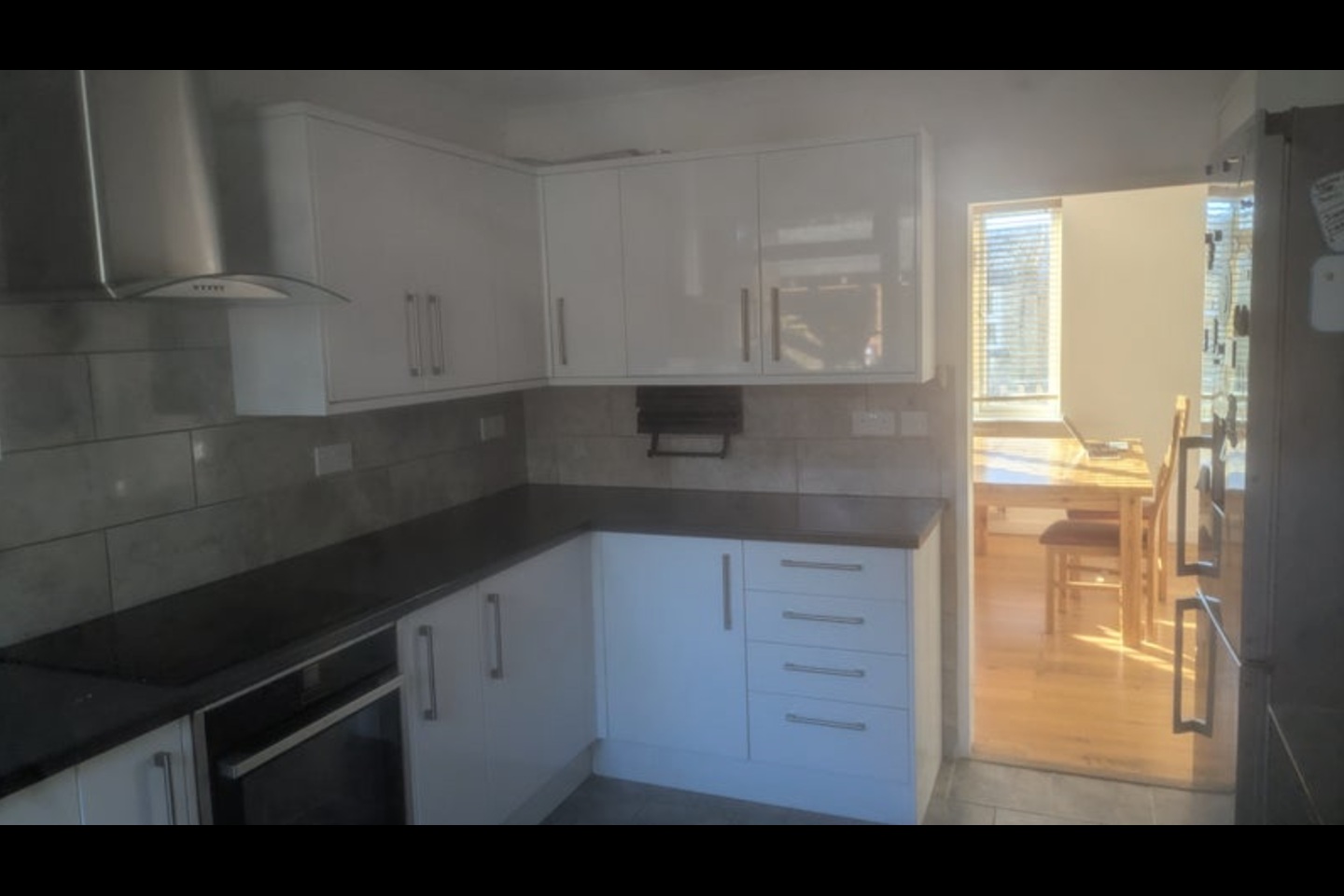 3 Bed Bungalow, Three Fields, OX3 photo 3
