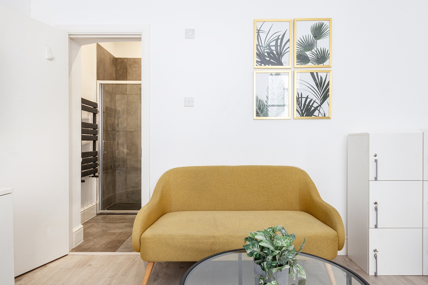 Studio Flat, Gloucester Place, NW1 photo 2