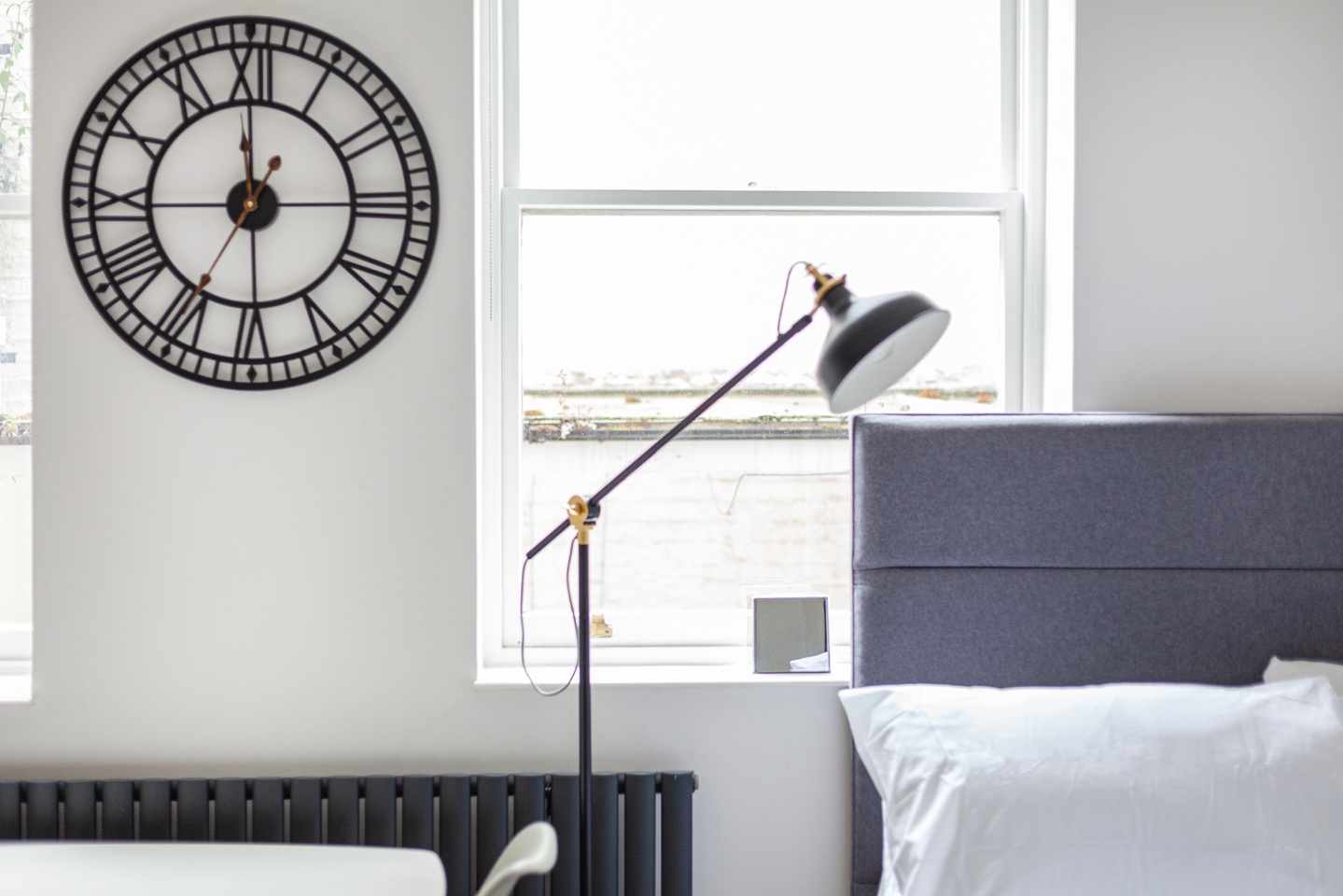 Studio Flat, Gloucester Place, NW1 photo 3
