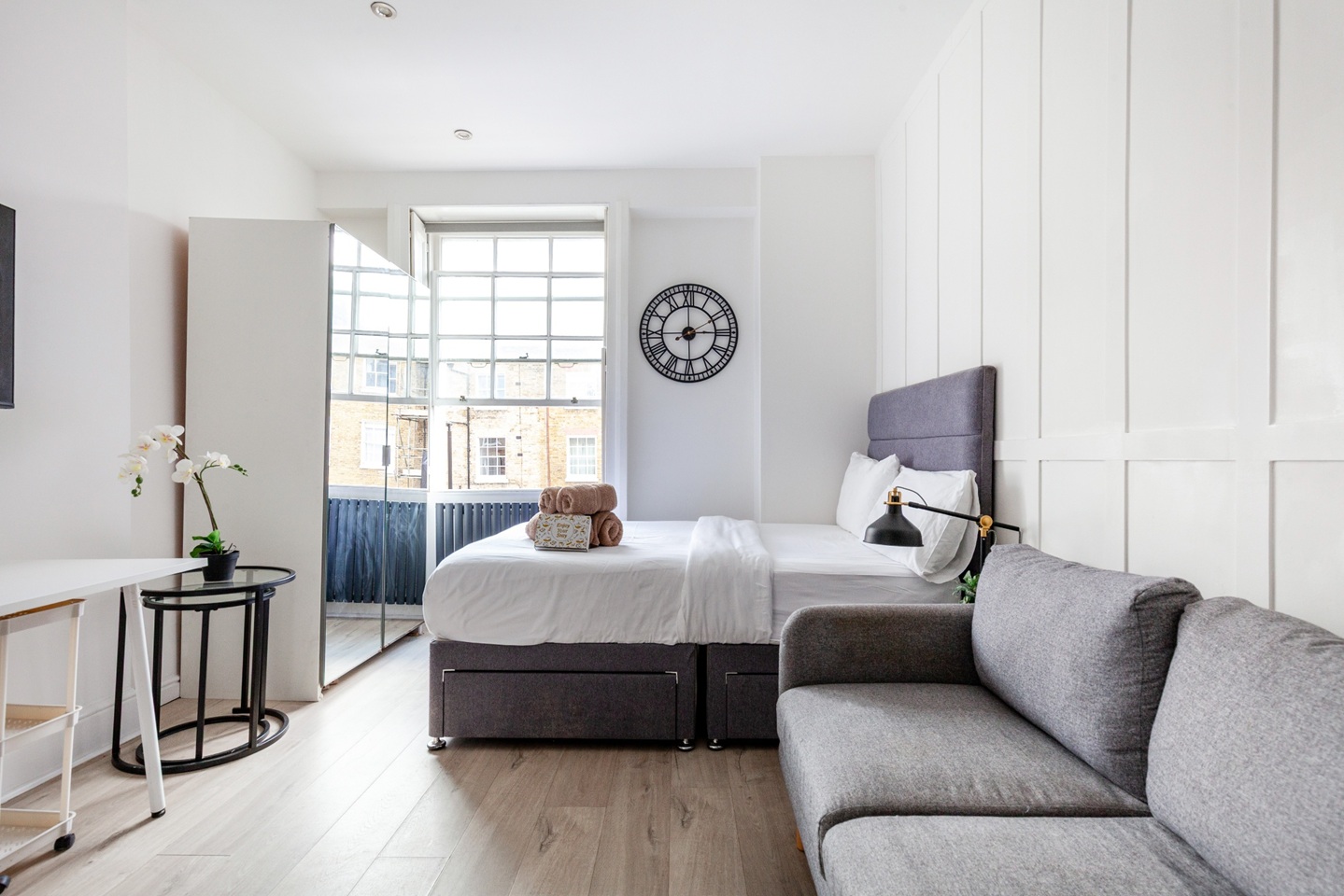 Studio Flat, Gloucester Place, NW1 photo 4
