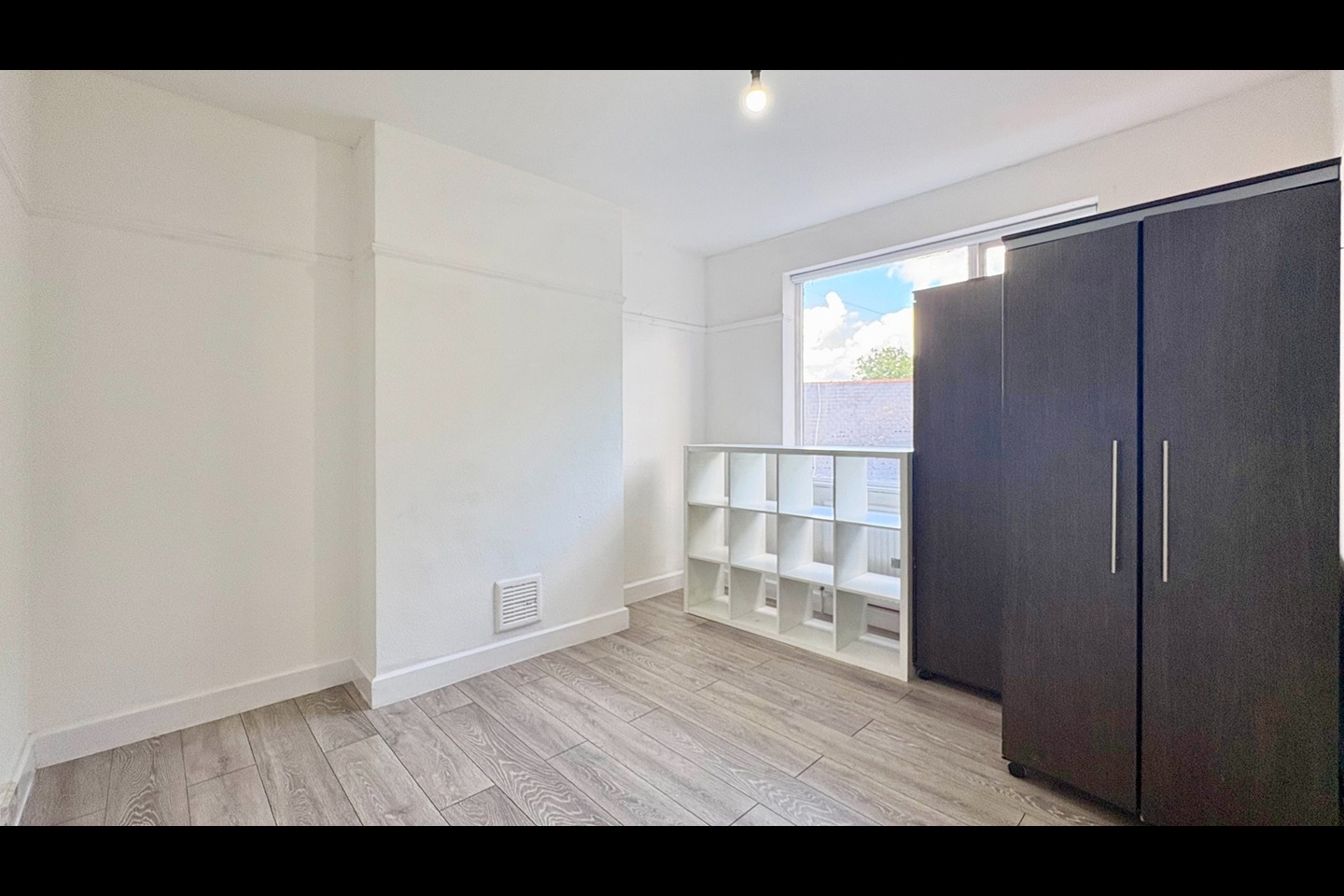 2 Bed Flat, Lyham Road, SW2 photo 3