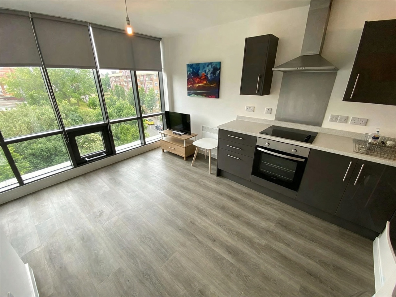 2 Bed Flat, East Point, LS9 photo 5