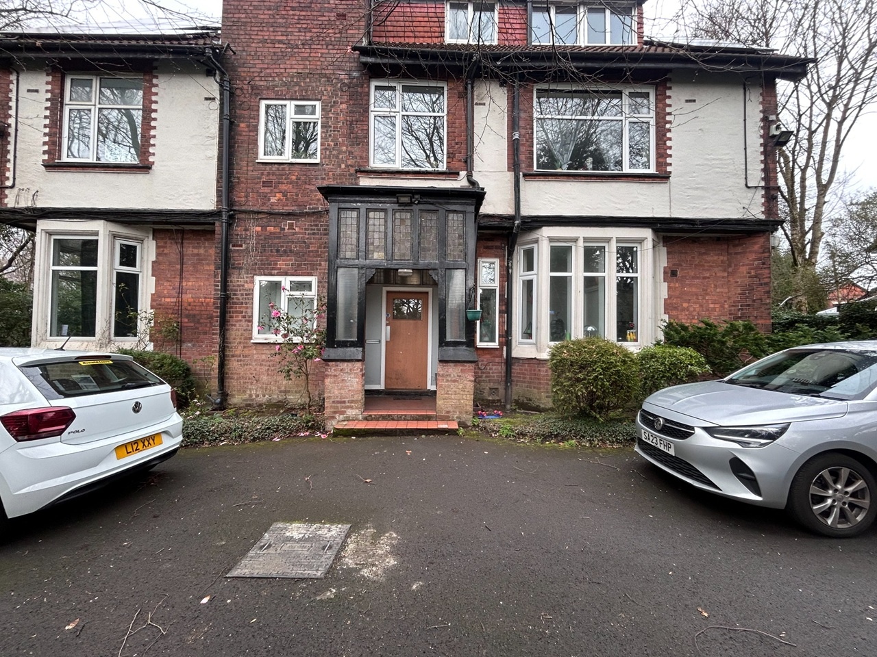 1 Bed Flat, Godfrey Road, M6 photo 2
