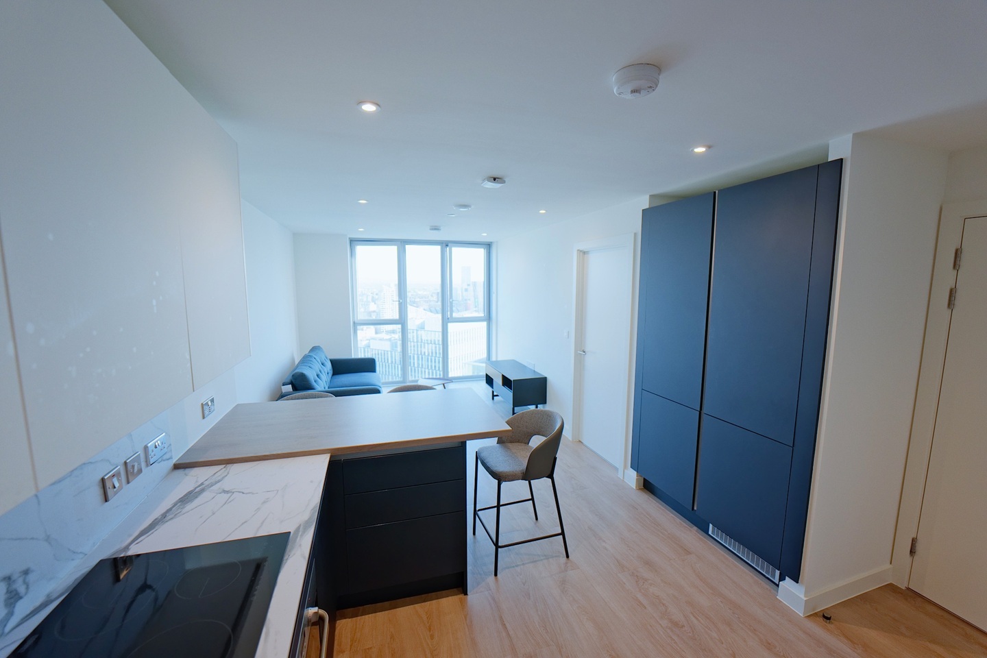 1 Bed Flat, New Bailey St, M3 photo 5