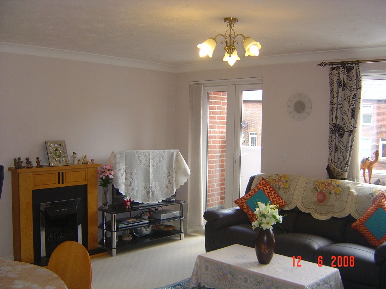 2 Bed Flat, Reading, RG1 photo 5