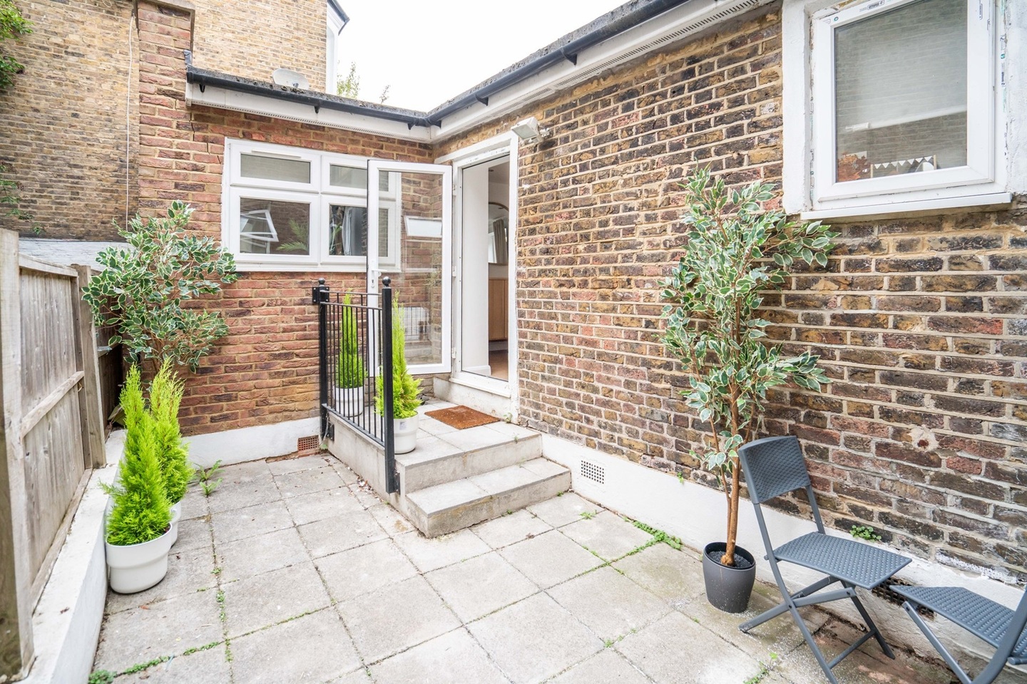 London - 3 Bed Terraced House, Warrender Road, N19 - To Rent Now for £ ...