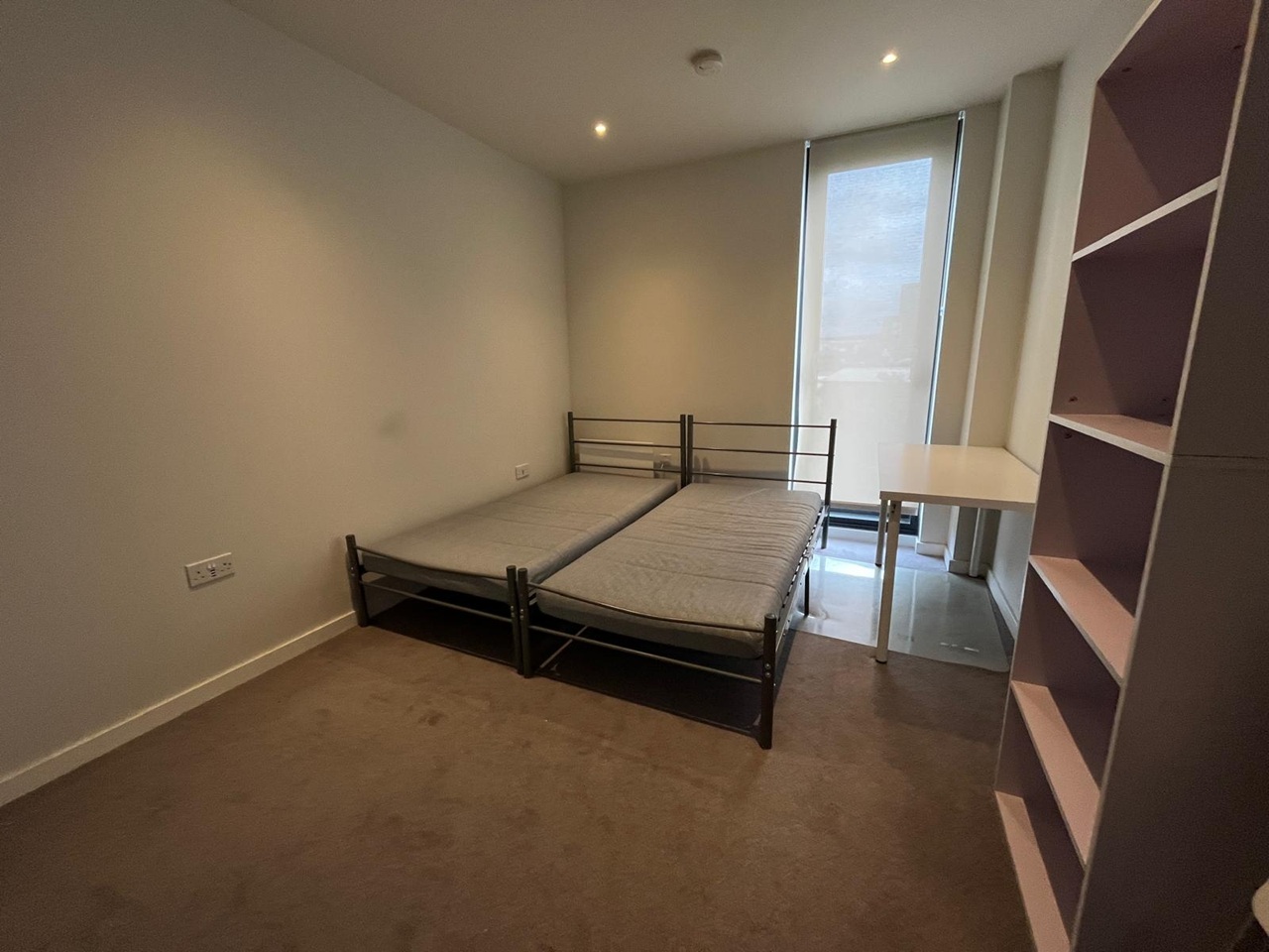 2 Bed Flat, Aspin Lane, M4 photo 4