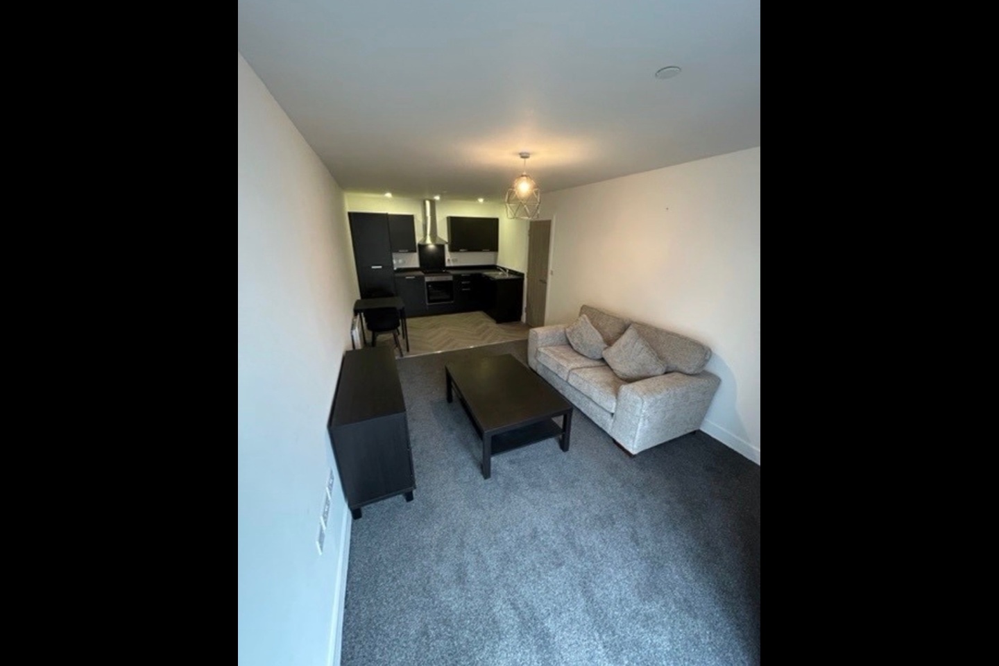 1 Bed Flat, Richmond Road, CF24