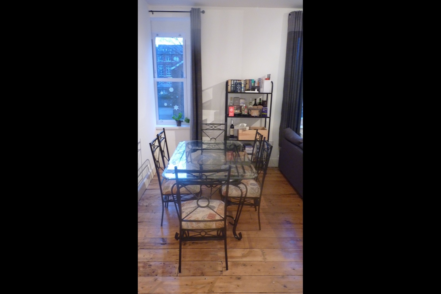 2 Bed Maisonette, Bedroom Maisonette, CF24 photo 4