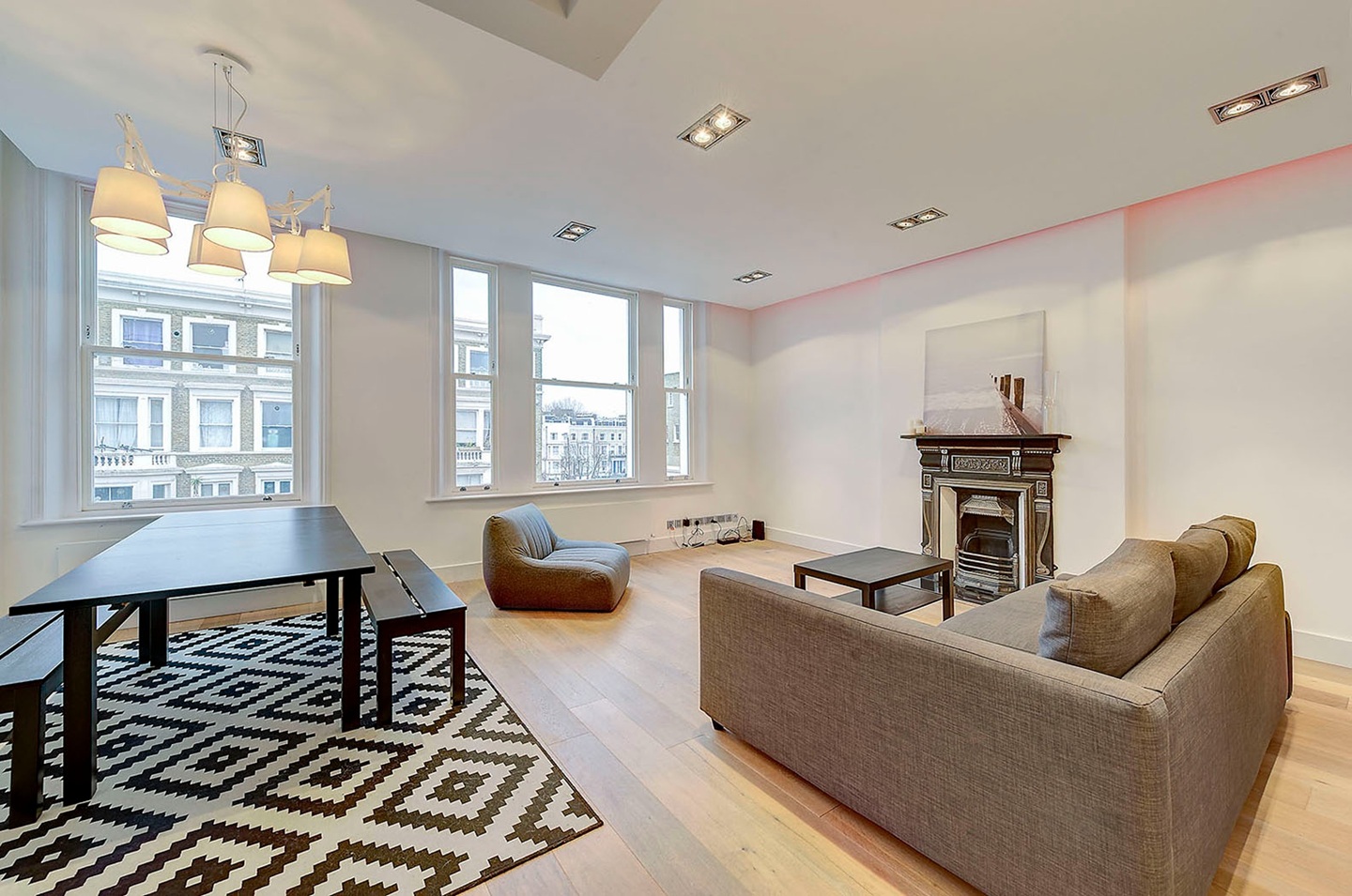 3 Bed Flat, Longridge Road, SW5