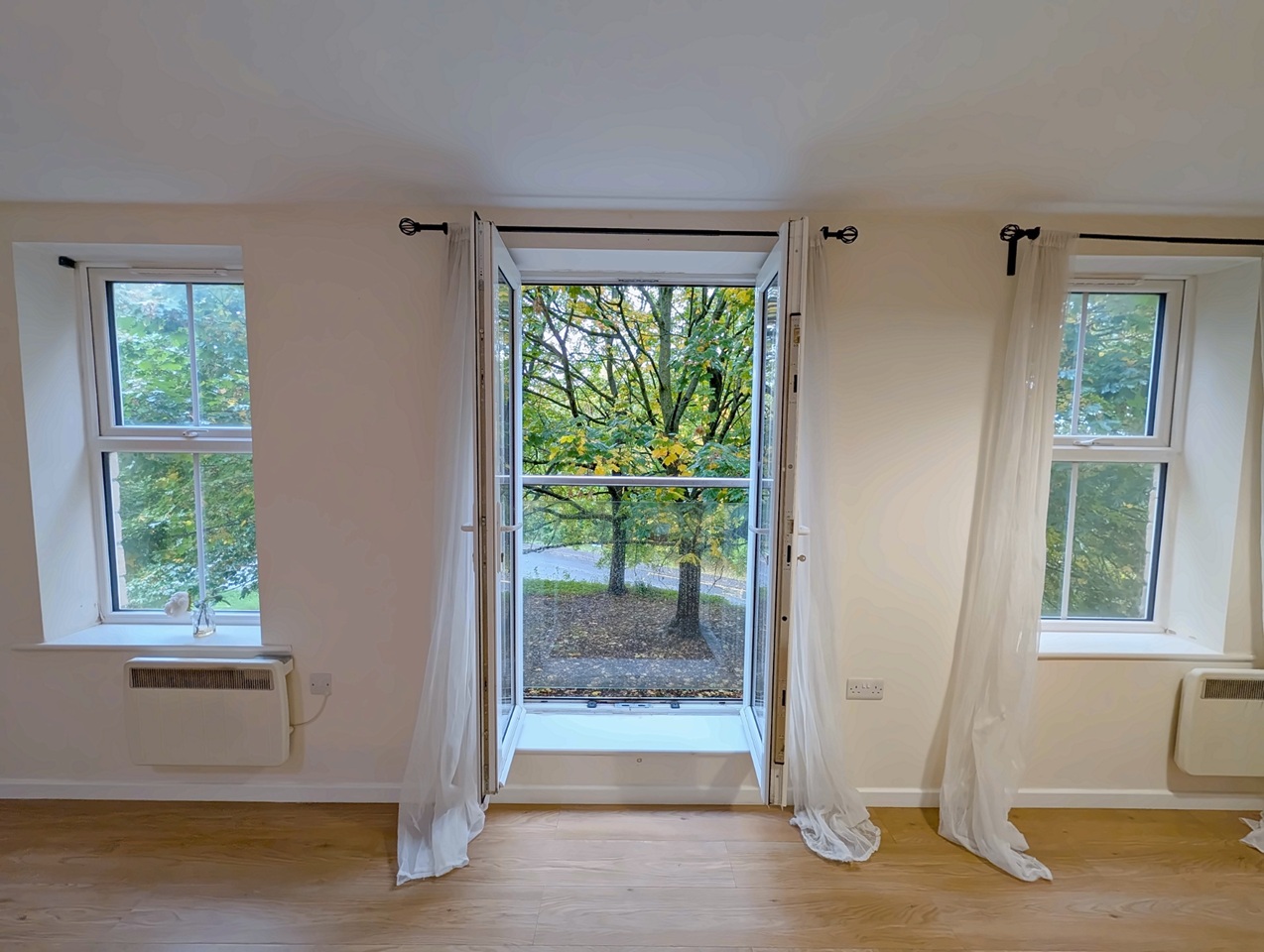2 Bed Flat, Daniel Hill Mews, S6 photo 2