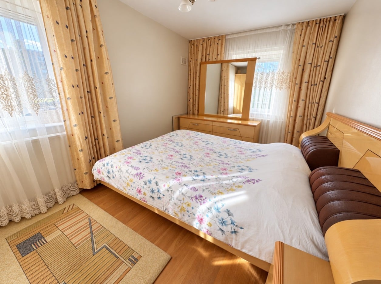 3 Bed Flat, Orme House, E8 photo 3