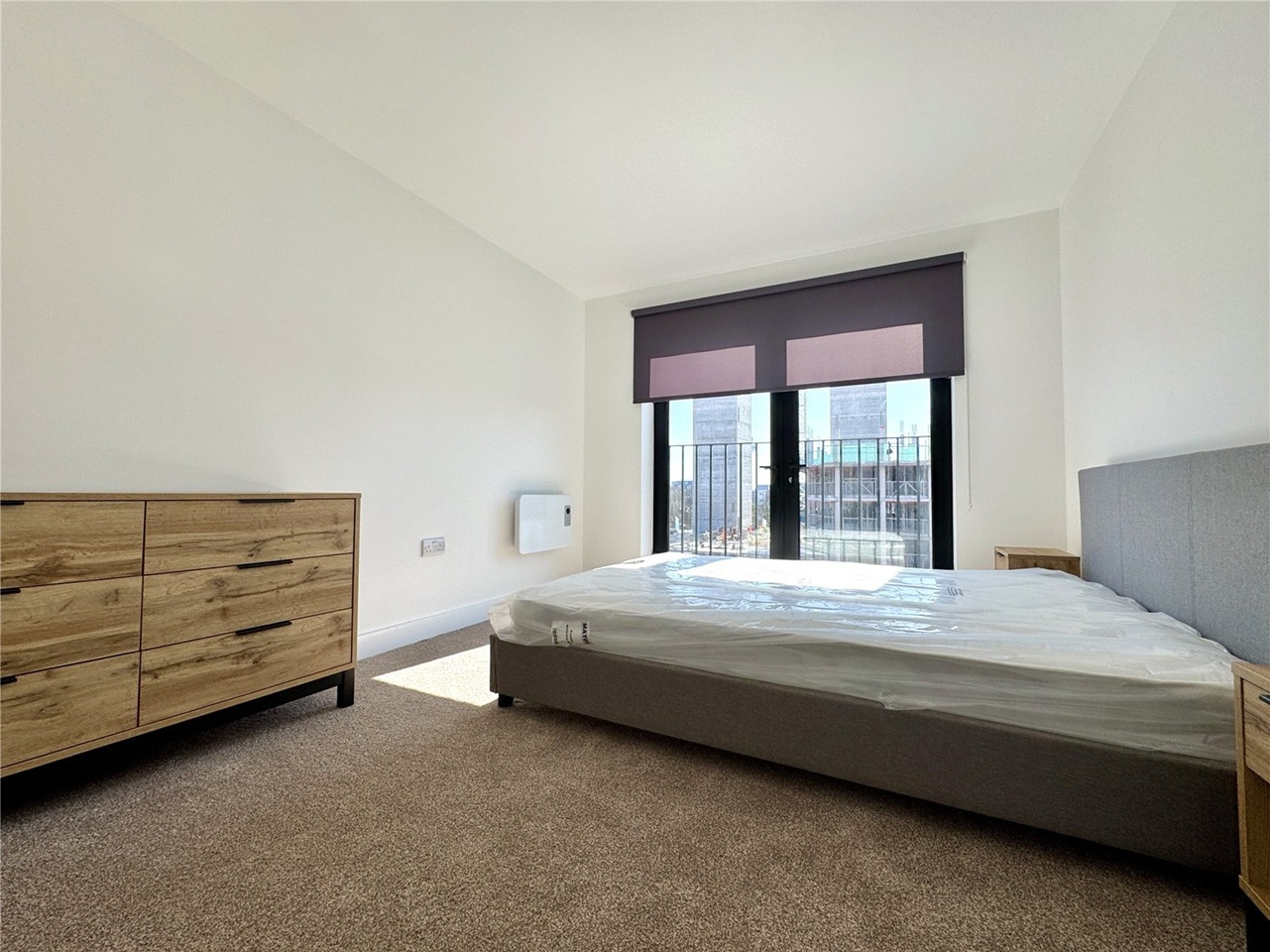 2 Bed Flat, Bastion Point, L3 photo 3
