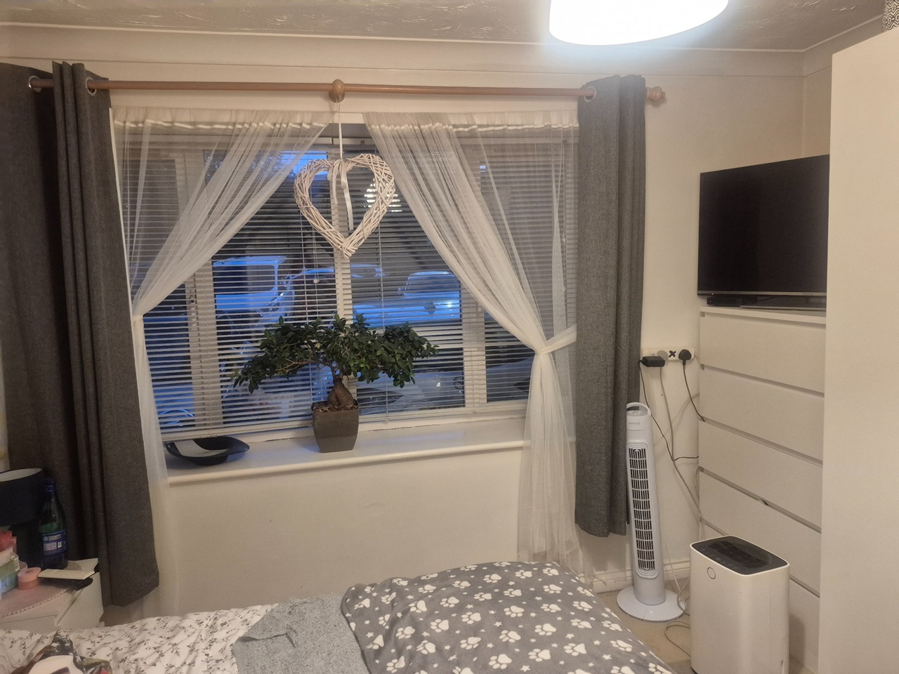 2 Bed Flat, Winslet Place, RG30 photo 5