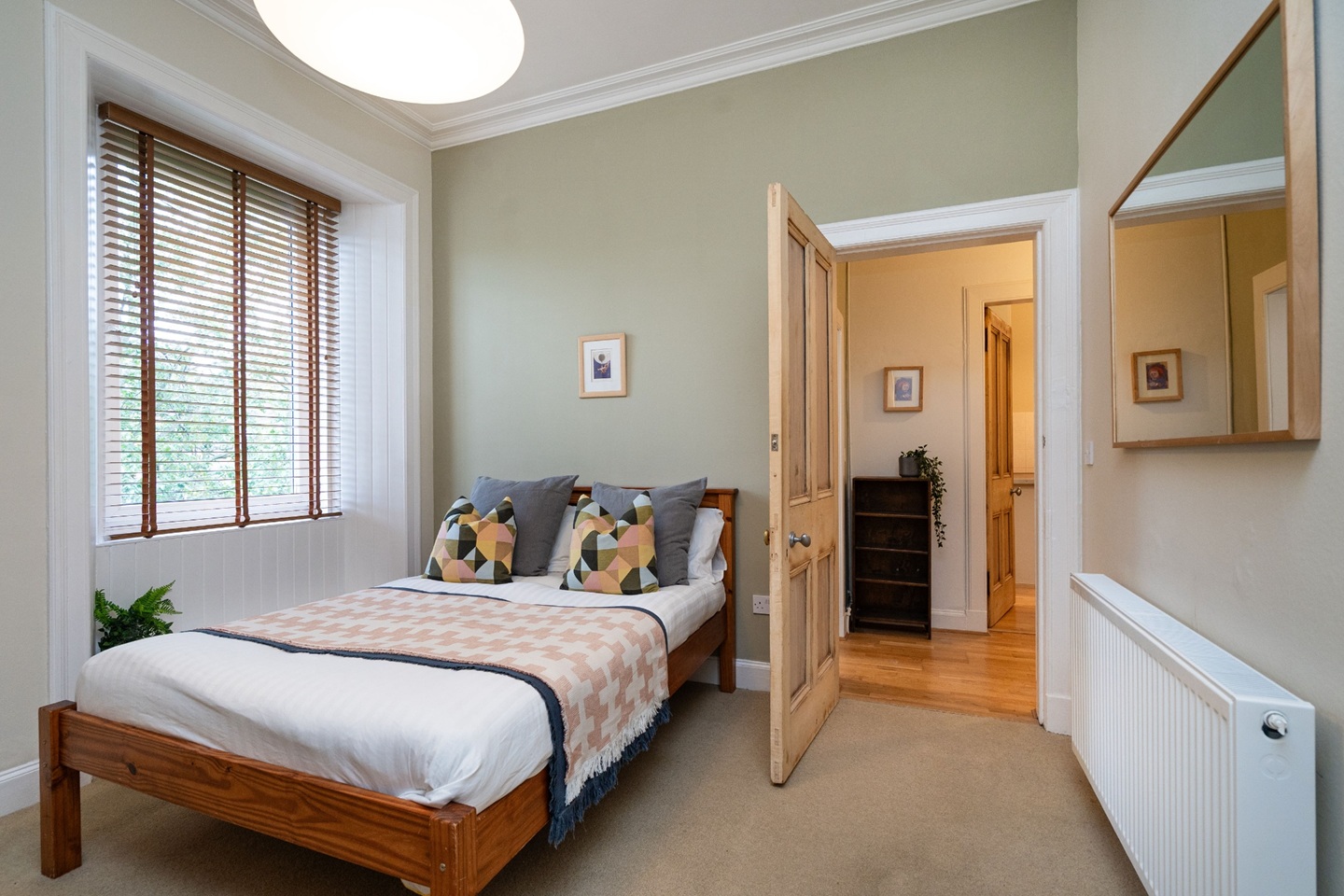 1 Bed Flat, Sloan St, EH6 photo 5