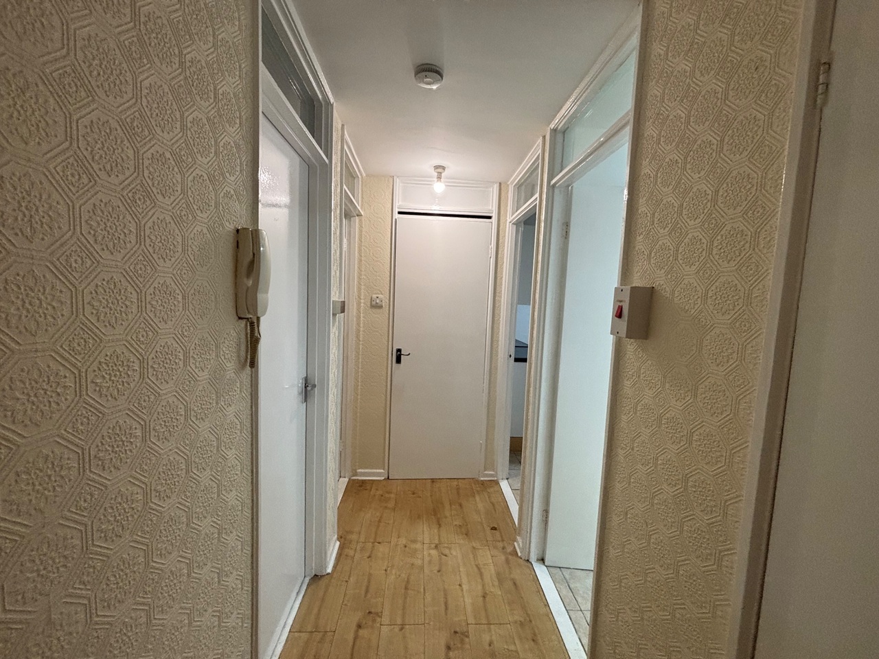 1 Bed Flat, Hotoft Road, LE5 photo 3