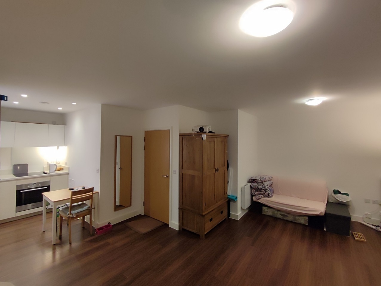 1 Bed Flat, Kings Road, RG1 photo 4