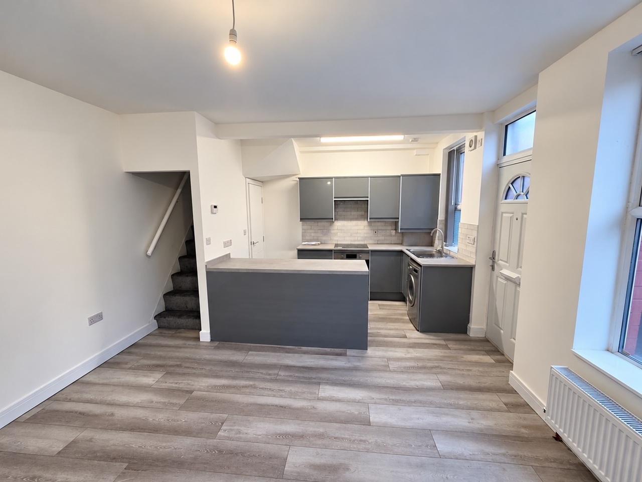 2 Bed Terraced House, Harold Mount, LS6