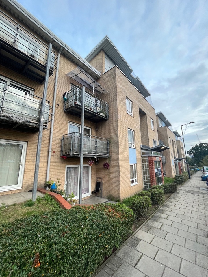 Wembley - 1 Bed Flat, Wellspring Crescent, HA9 - To Rent Now for £1,650 ...